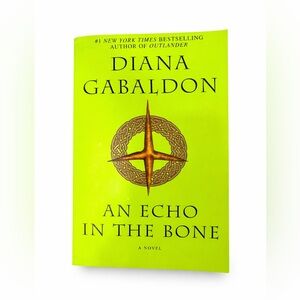 📚 Bundle 2/$15 - Echo in the Bone by Diana Gabaldon | Pre-Owned Paperback